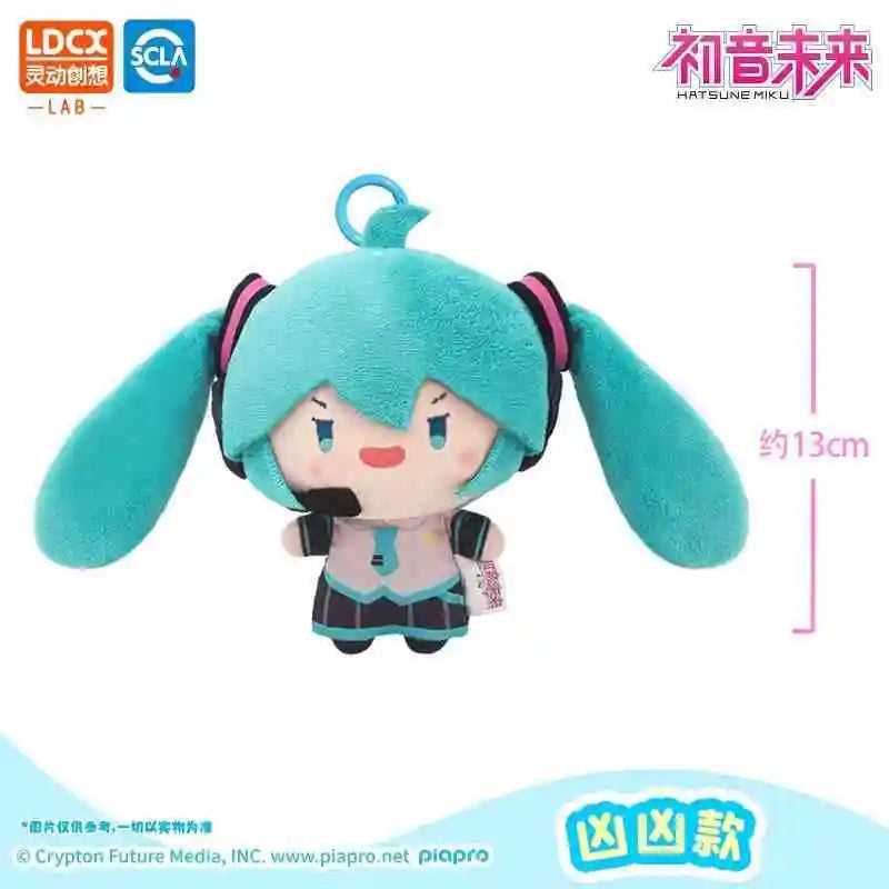 Hatsune Miku Spinning Pigtails