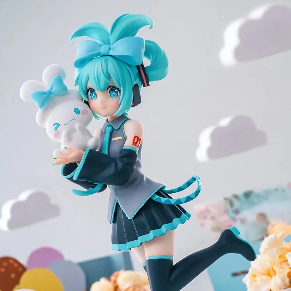 Hatsune Miku Head Tied Figure