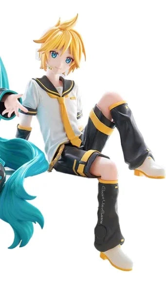 Miku, Rin, Len Figures