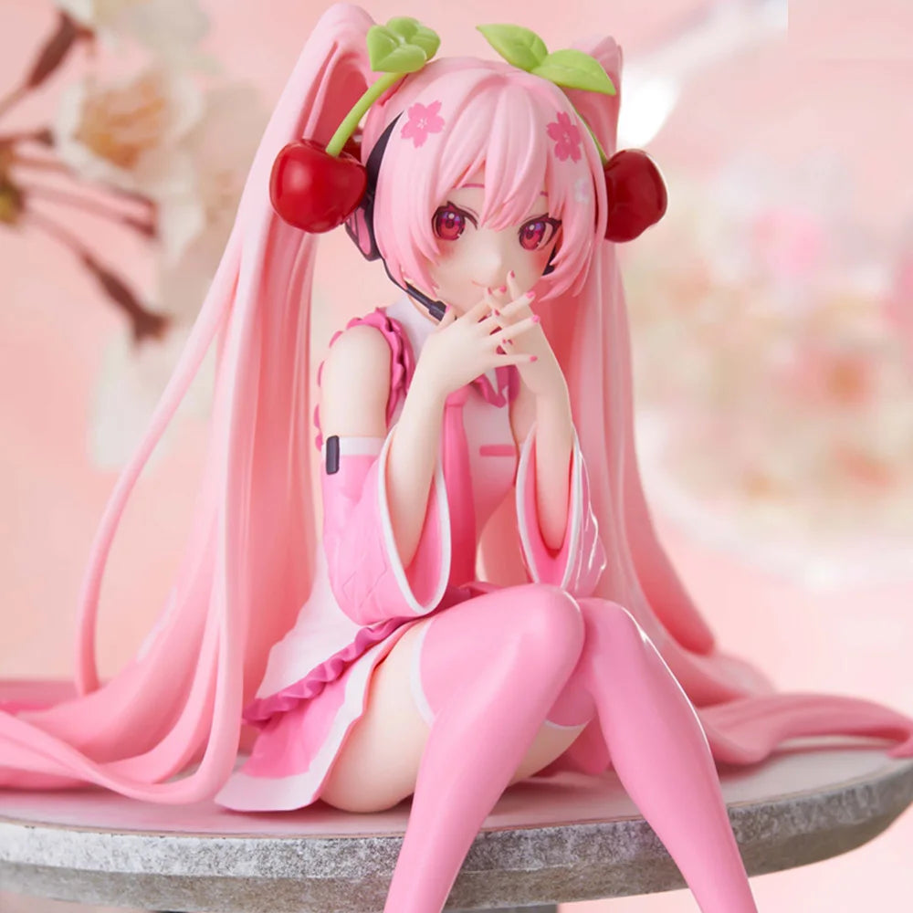 Sakura Hatsune Miku Figure