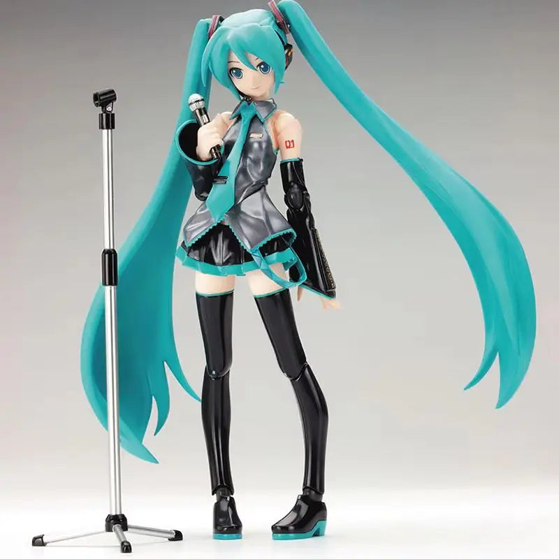 Hatsune Miku Figure (Movable Joints)